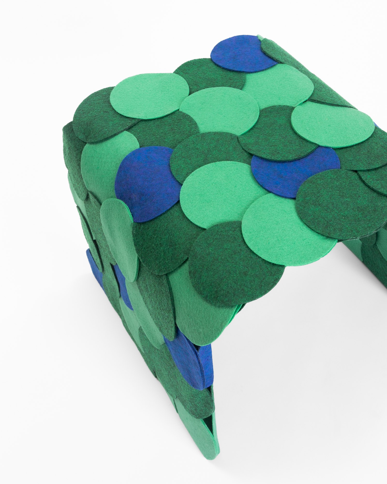 Escama stool, blue felt